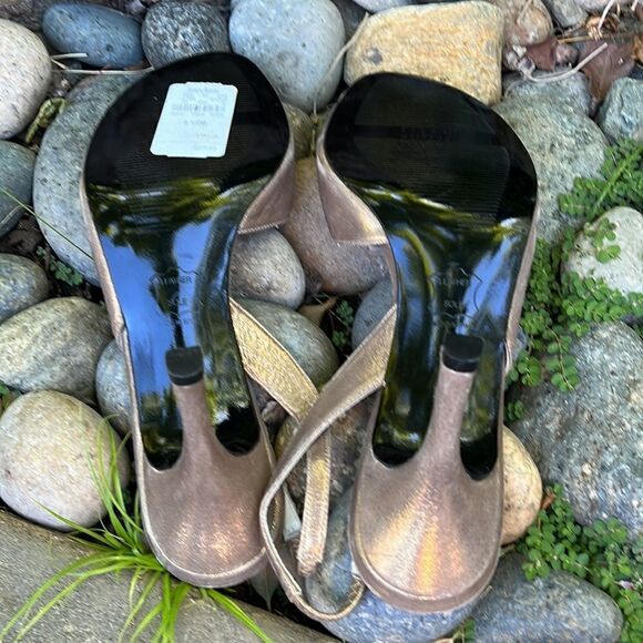 STUART WEITZMAN  open toed heeled sandal - Picture 4 of 6